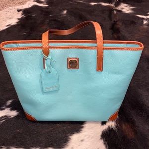 Dooney and Bourke purse